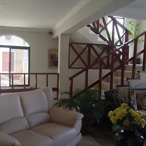 Hotel Gran, Barahona
